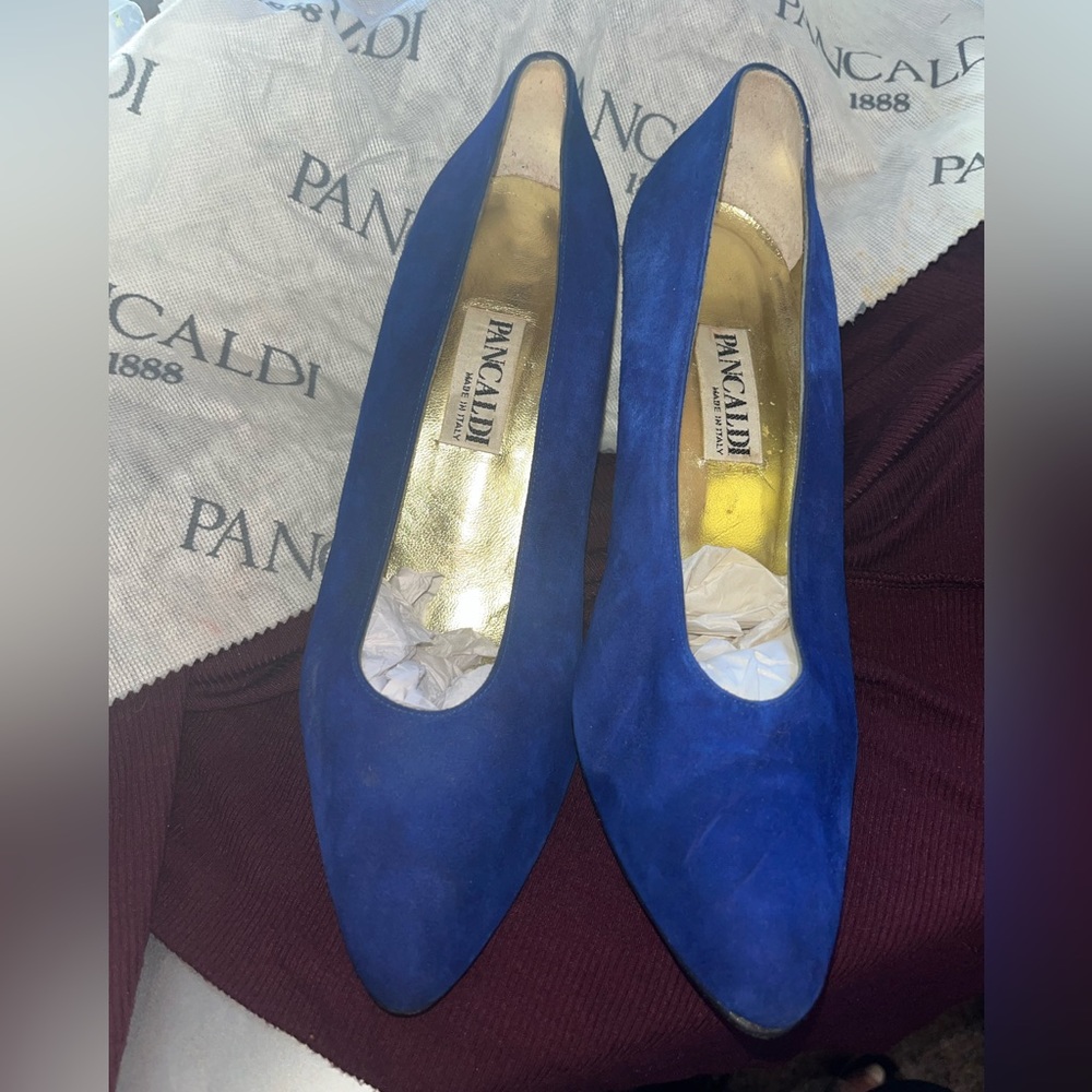 Vintage Pancaldi 1888 Cobalt Blue Suede Pumps~ Size 8.5 - Picture 2 of 9